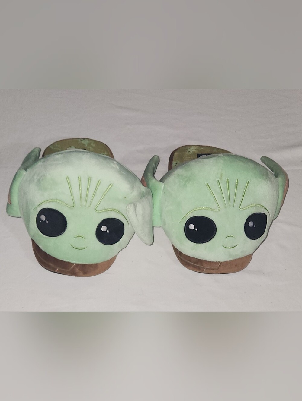 Plush Green Baby Yoda Star Wars Slippers Adult Size L(11/12)